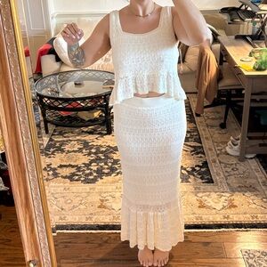 House of Harlow 1960 Cream Lace Skirt Set